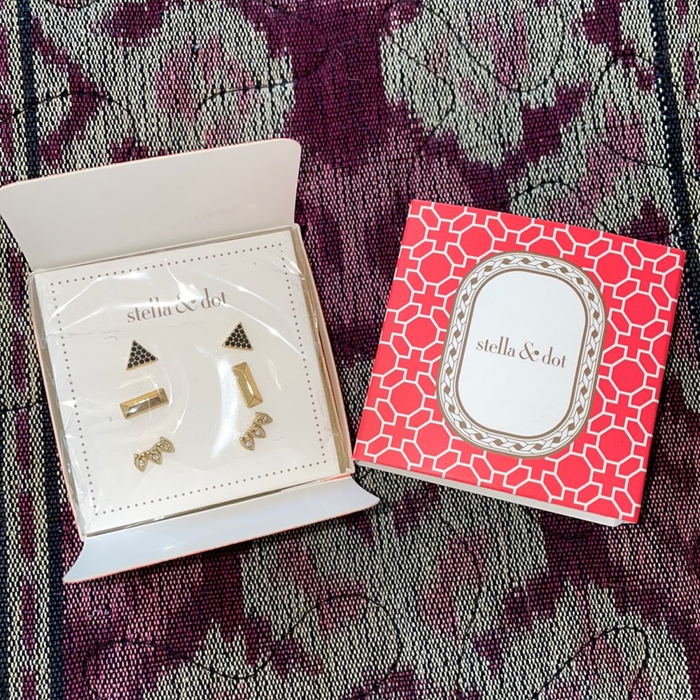 Stella & Dot Gold Aurora Stud pack